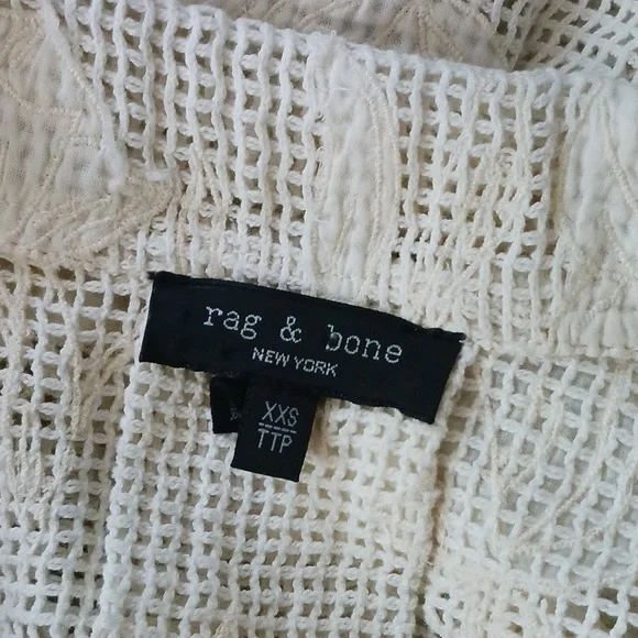 Rag And Bone Short Sleeve Cr Mesh Floral/Mare Blouse. - Picture 10 of 10